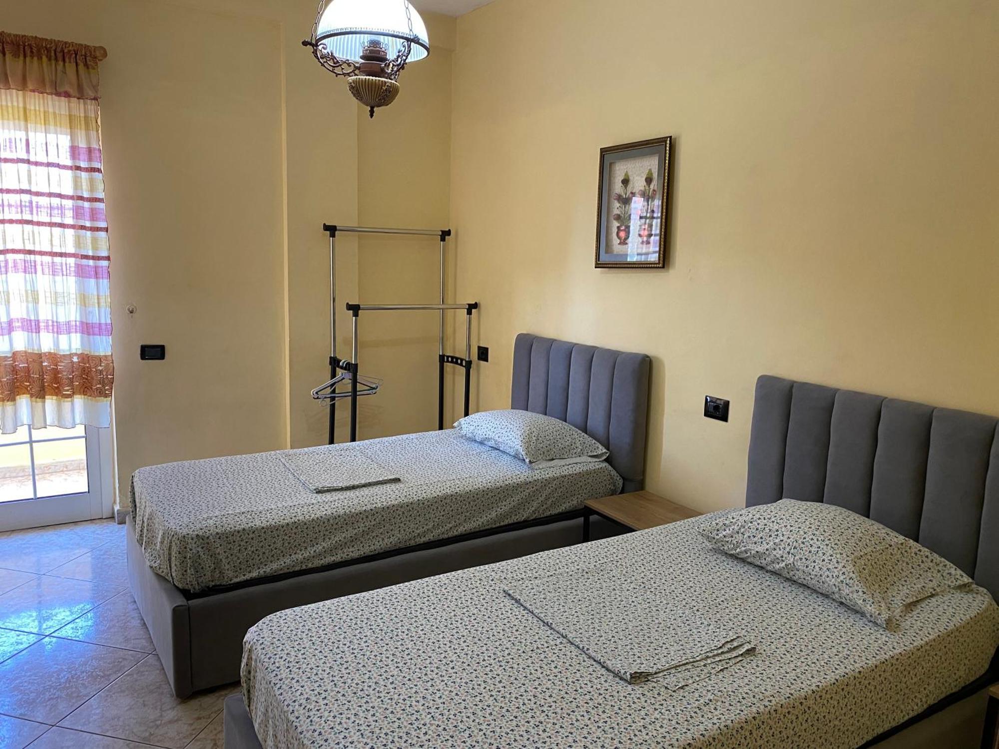 Tirana Apartment White Exterior foto