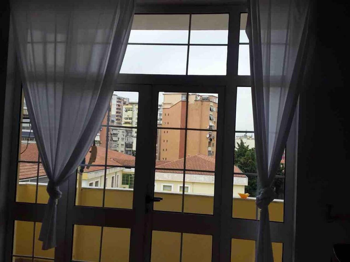 Tirana Apartment White Exterior foto